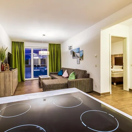 Apartment Lagovida Moewenblick B Am Stoermthaler Grosspoesna