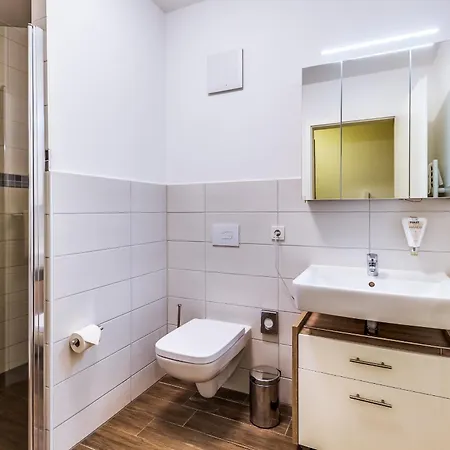 Lagovida Moewenblick B Am Stoermthaler