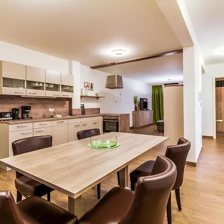 Lagovida Moewenblick B Am Stoermthaler