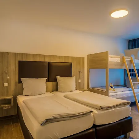 Lagovida Moewenblick B Am Stoermthaler *