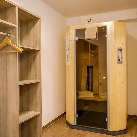 Lagovida Moewenblick B Am Stoermthaler Grosspoesna