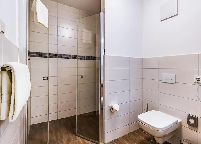 Lagovida Moewenblick B Am Stoermthaler غروسبونسنا