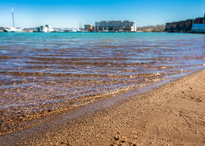 Lagovida Moewenblick B Am Stoermthaler * غروسبونسنا